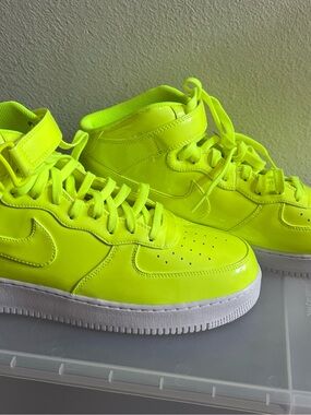Nike Air Force 1 Mid UV Volt Neon Yellow